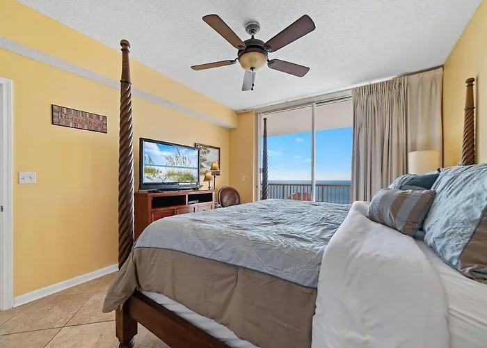 Beachclub-c807-beachfront-condo